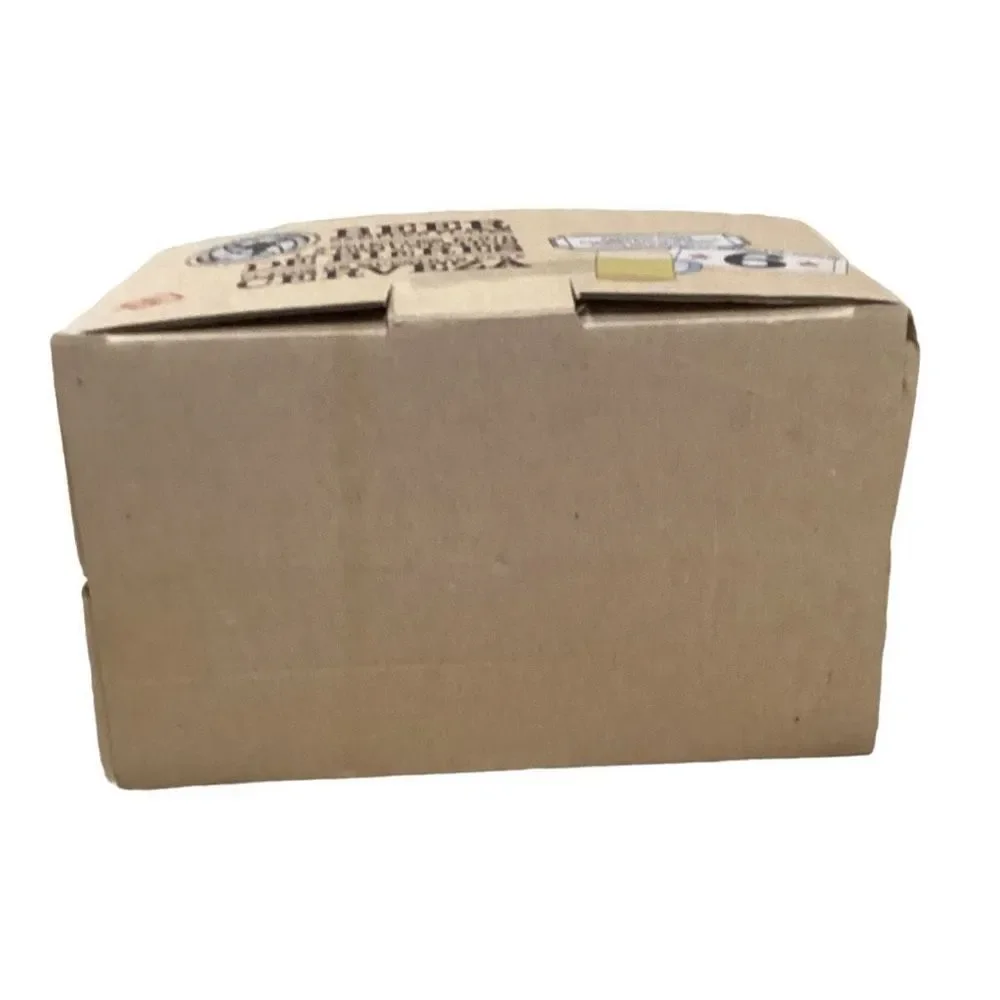 Crate & Barrel Around the World Beer Sampler Appetizer Plates in Tote Box